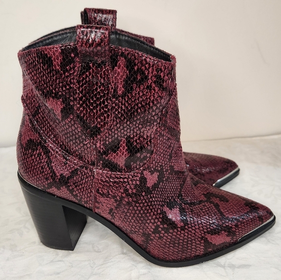 Steve Madden Snakeskin Booties - Picture 3 of 13